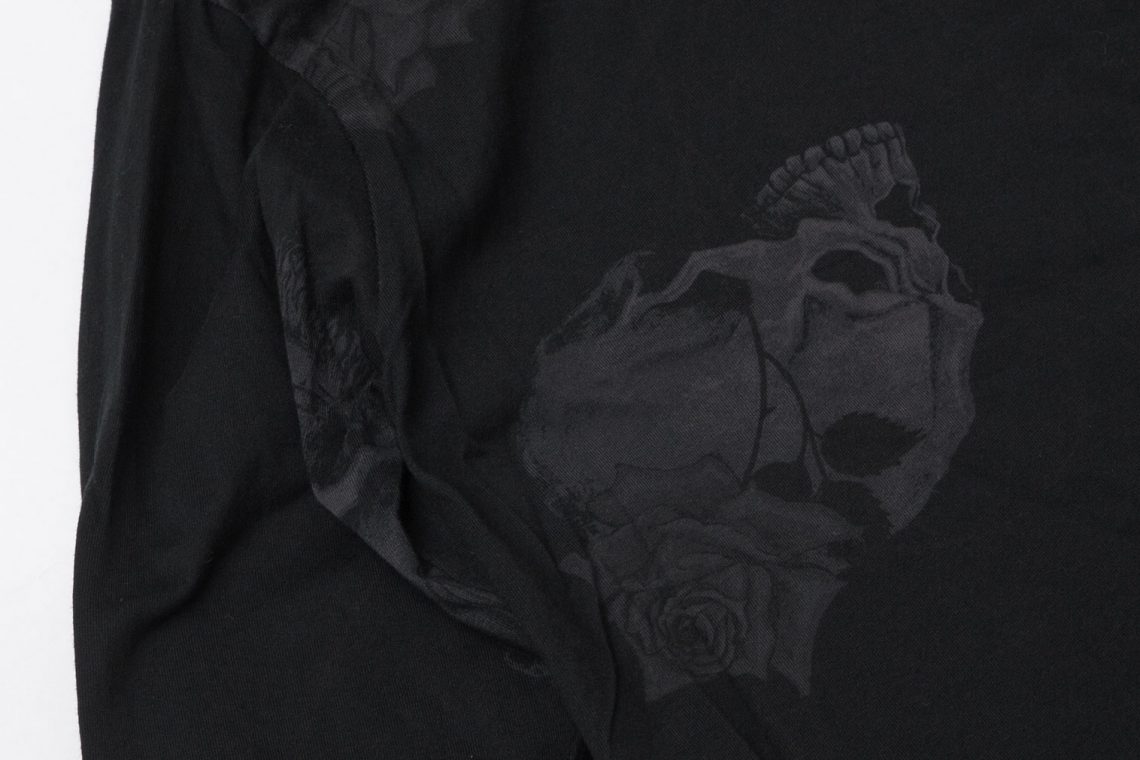 Yohji Yamamoto POUR HOMME Skull & Rose Printed Switching Top