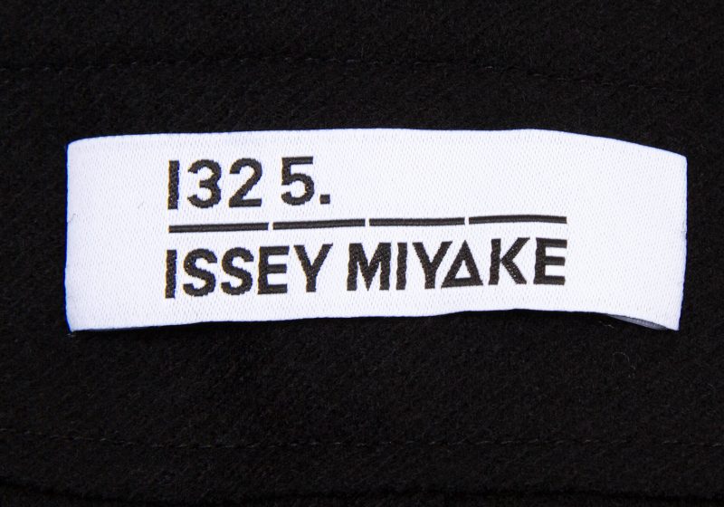 ISSEY MIYAKE 132 5. Circle Design Wide Pants