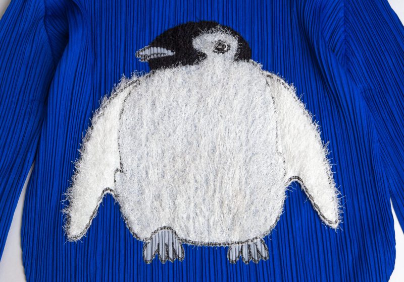 PLEATS PLEASE ISSEY MIYAKE Penguin Fur Patched Top