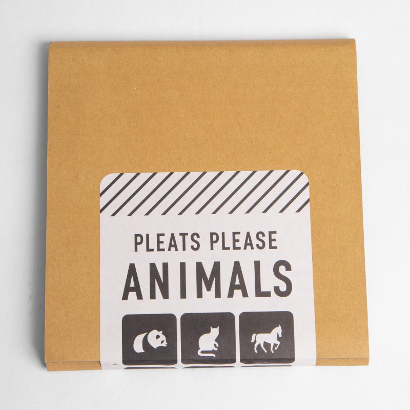 PLEATS PLEASE ISSEY MIYAKE Animals Motif Design Post Cards