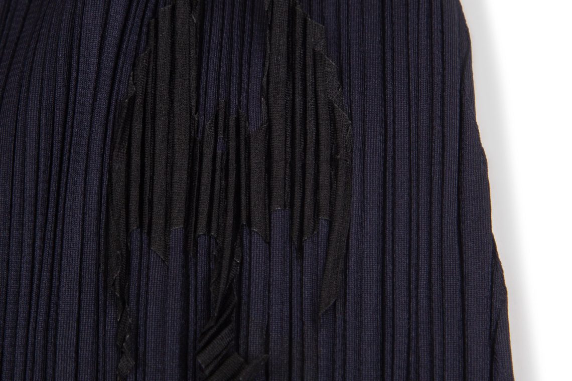 PLEATS PLEASE ISSEY MIYAKE Bats Patched Zip-up Skirt