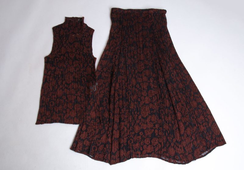 ISSEY MIYAKE Rose Jacquard Woven Pleats Top & Skirt