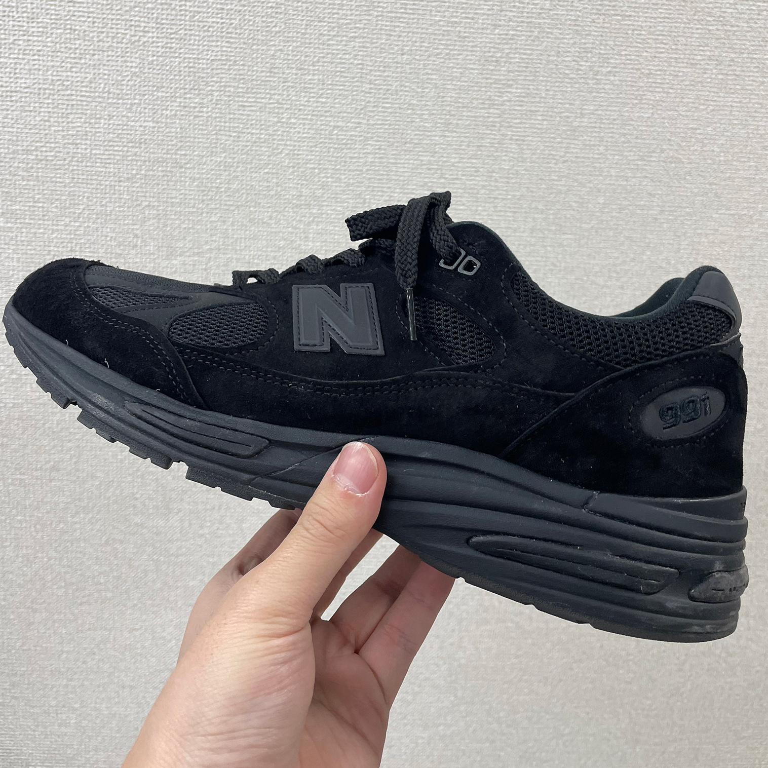 NB 991V2 Triple Black